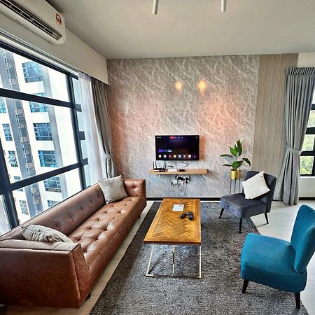 Seaview Luxury Condo Homestay 2Bed 2Bath Jesselton Quay By R2 Residence Kota Kinabalu Dış mekan fotoğraf