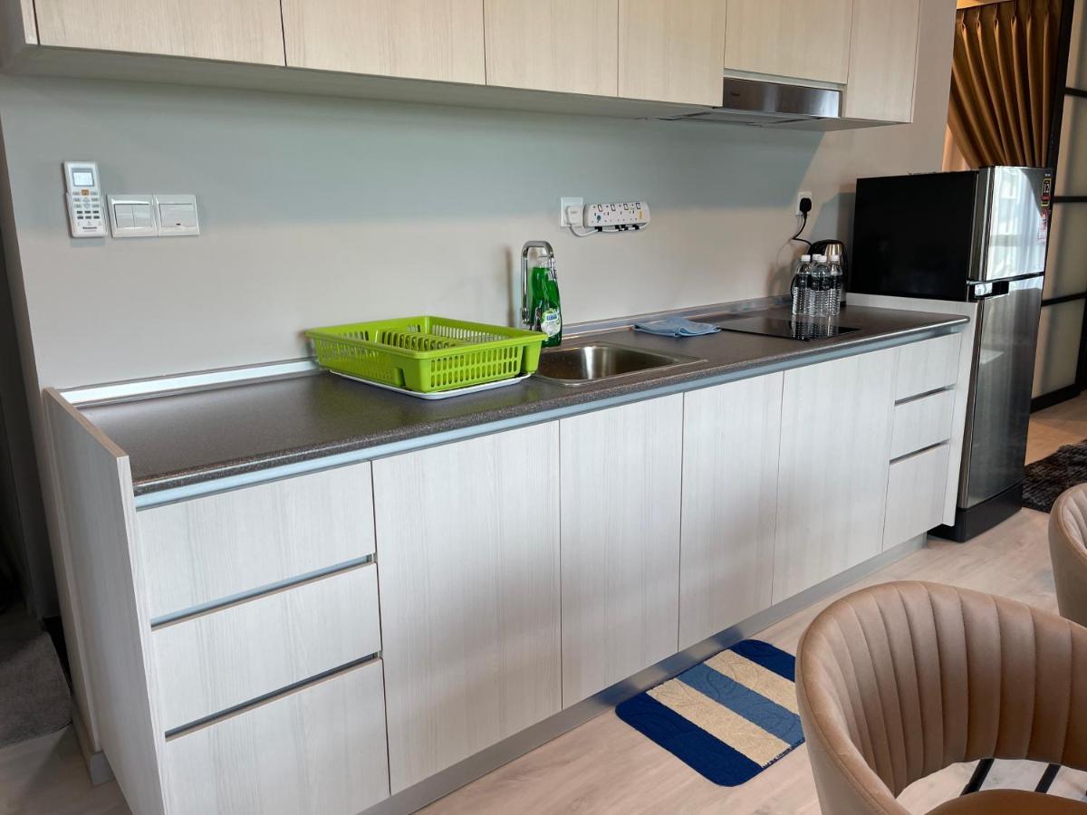 Seaview Luxury Condo Homestay 2Bed 2Bath Jesselton Quay By R2 Residence Kota Kinabalu Dış mekan fotoğraf