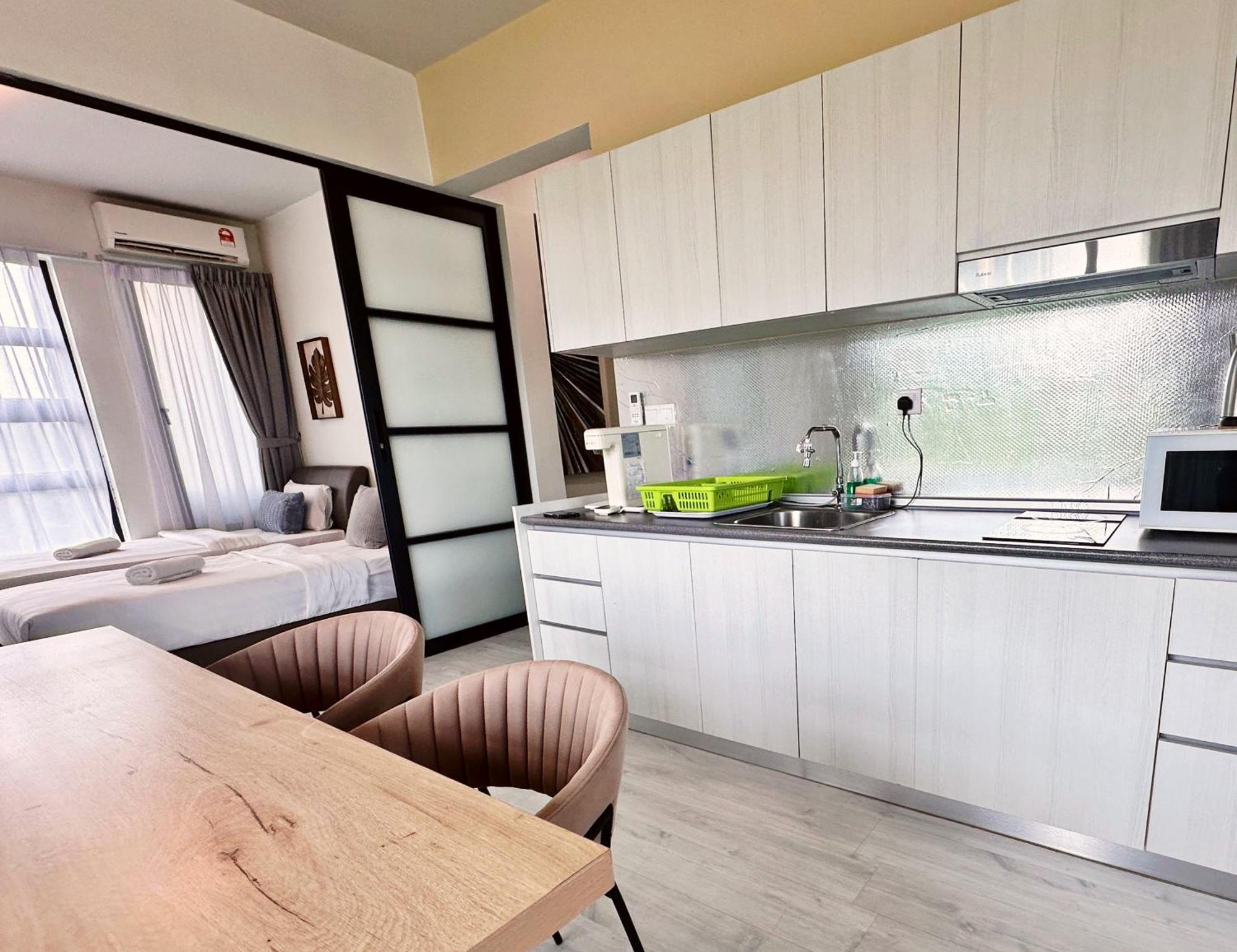 Seaview Luxury Condo Homestay 2Bed 2Bath Jesselton Quay By R2 Residence Kota Kinabalu Dış mekan fotoğraf